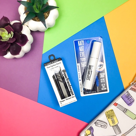 Eye Makeup Bundle - Picture 2 of 4